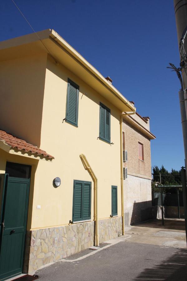 La Casa Gialla Trabia Exterior foto