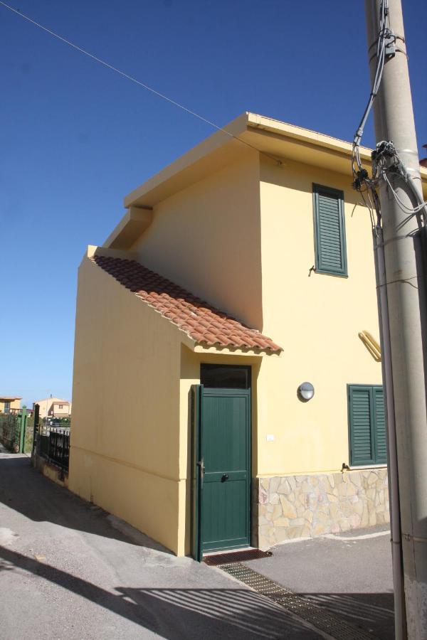 La Casa Gialla Trabia Exterior foto